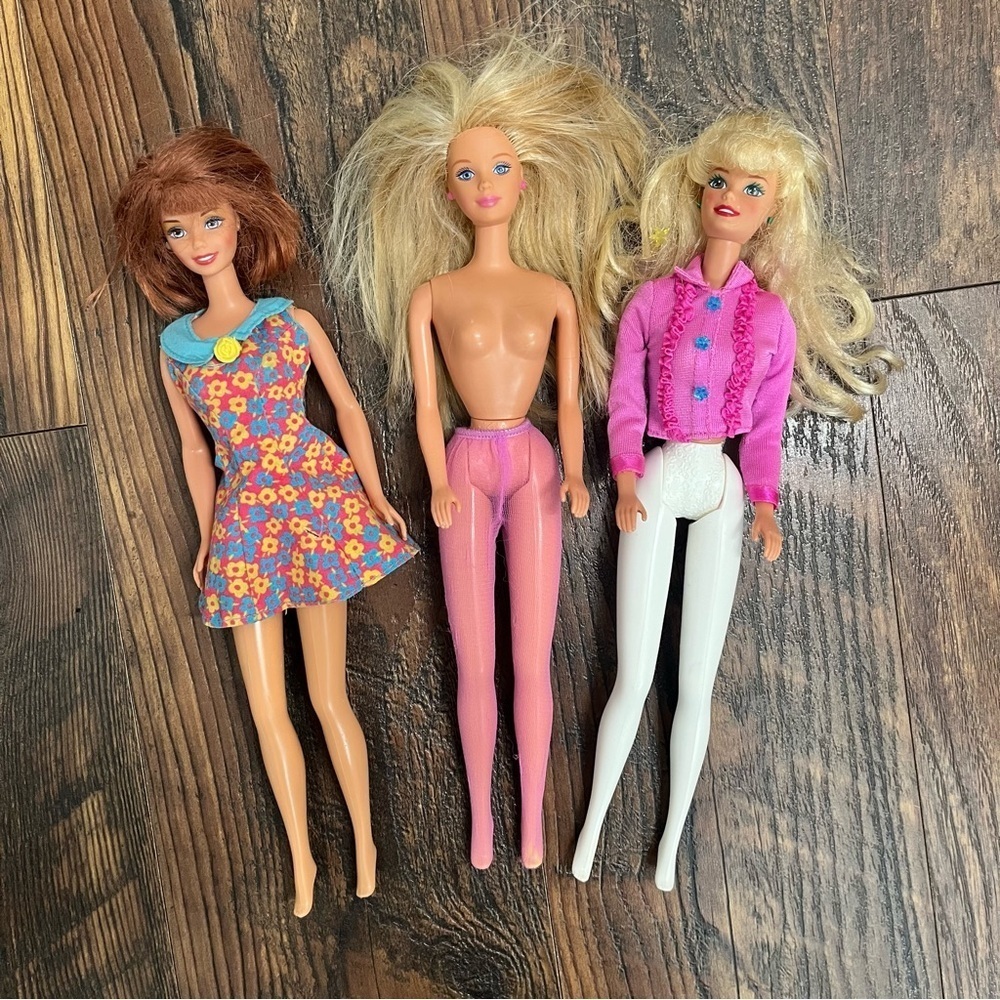 Mattel Barbie lot of 3 Vintage 1966 Barbies